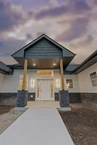 $665,000 | 5611 N Vista, Unit 5611, Janesville, WI 53548