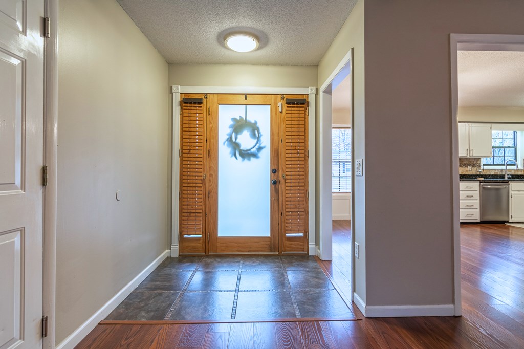 105 Stoneridge Road Enterprise, AL 36330 - Photo 7 of 33