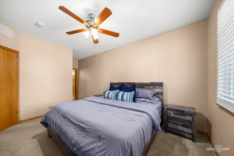 $265,000 | 205 Hidden Pond Circle, Aurora, IL 60504