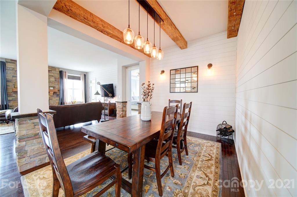 15624 Lake Ridge Road Charlotte, NC 28278 - Photo 15 of 48 Gallery Image 15