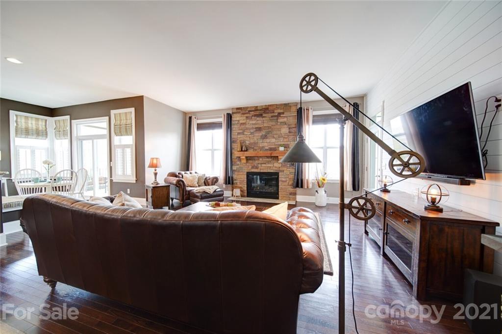 15624 Lake Ridge Road Charlotte, NC 28278 - Photo 26 of 48 Gallery Image 26