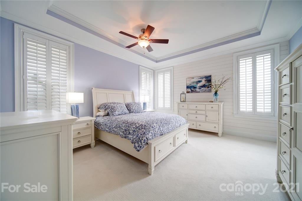15624 Lake Ridge Road Charlotte, NC 28278 - Photo 28 of 48 Gallery Image 28