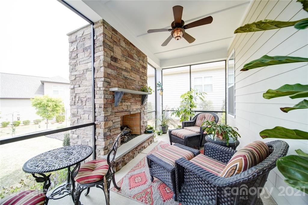 15624 Lake Ridge Road Charlotte, NC 28278 - Photo 40 of 48 Gallery Image 40