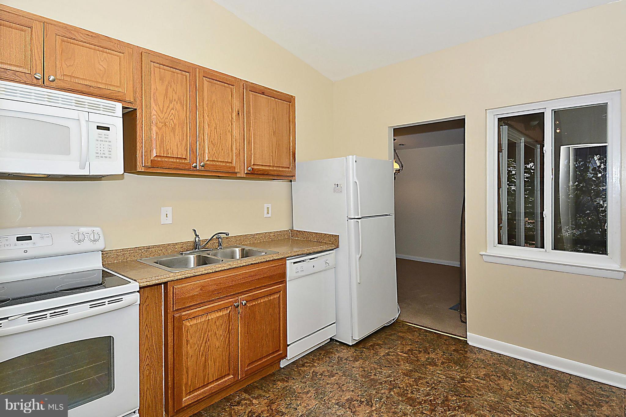 908 North Belgrade Road Silver Spring, MD 20902 - Photo 10 of 30 Kitchen