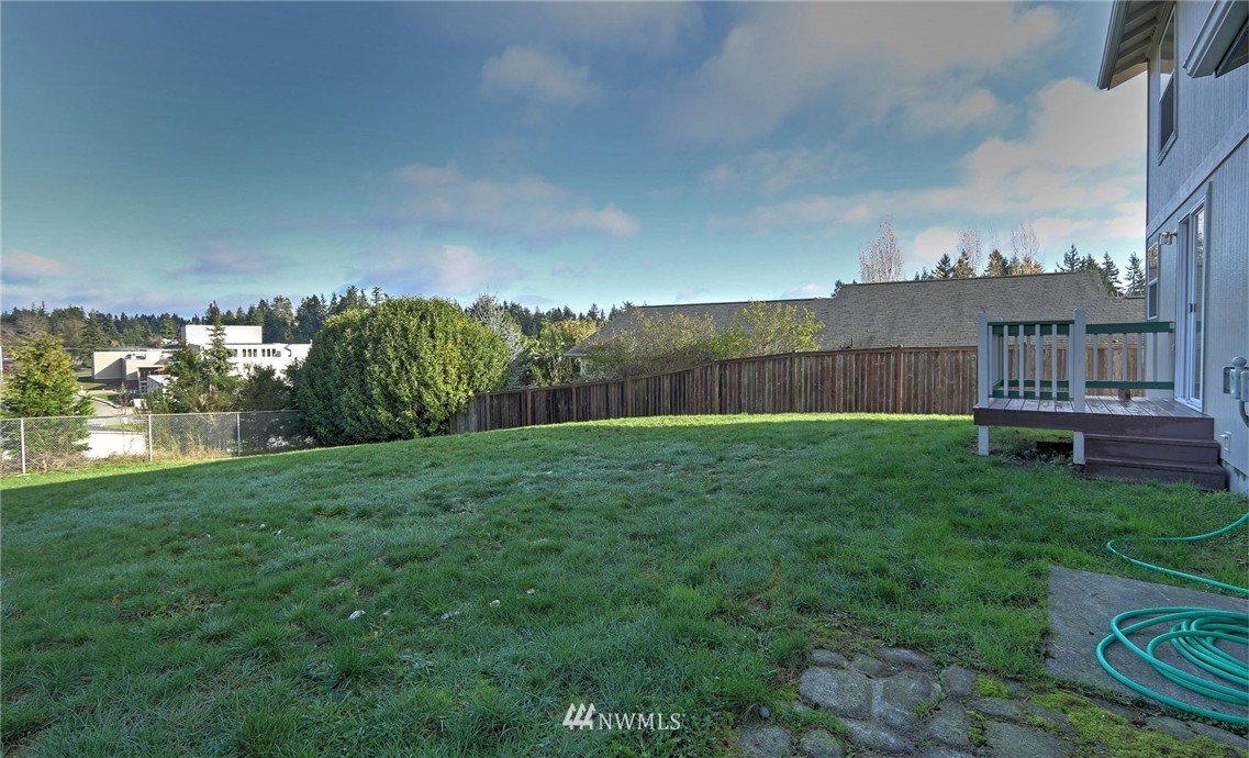 1828 Curt Rudolph Road Northeast Poulsbo, WA 98370 - Photo 13 of 15 Gallery Image 13