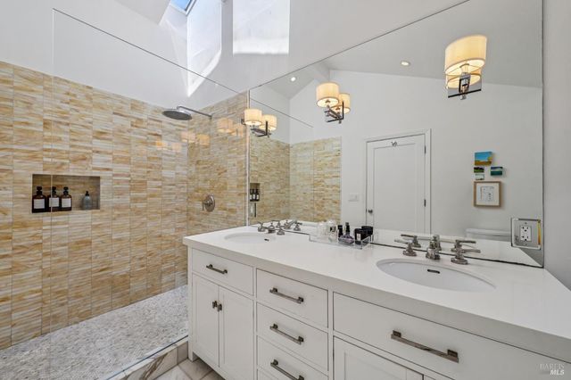 $2,995,000 | 22 Venus Court, Tiburon, CA 94920