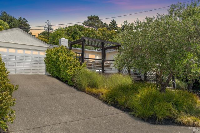 $2,995,000 | 22 Venus Court, Tiburon, CA 94920