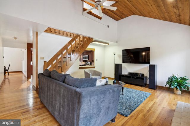 $1,030,000 | 101 Arbor Place, Bryn Mawr, PA 19010