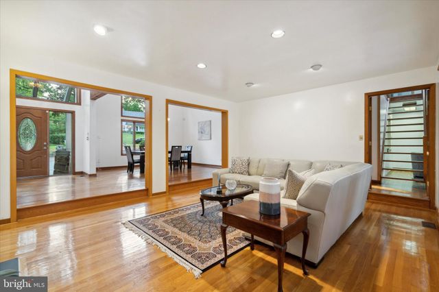 $1,030,000 | 101 Arbor Place, Bryn Mawr, PA 19010