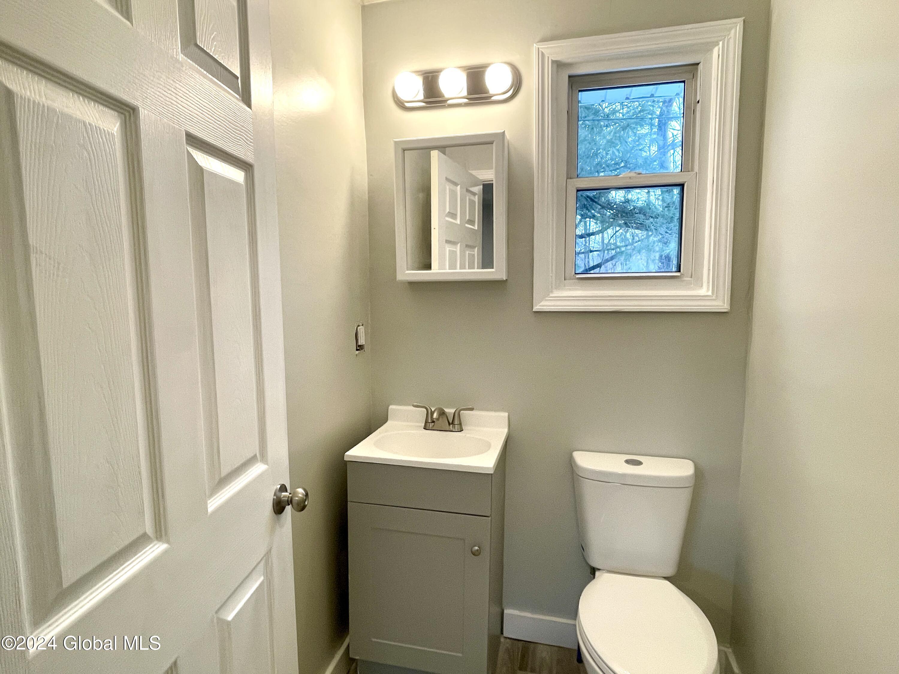 2648 Highway 9, Unit 3 Malta, NY 12020 - Photo 5 of 14 86169963-2752-4BCE-9088-A353D5527406_1_2