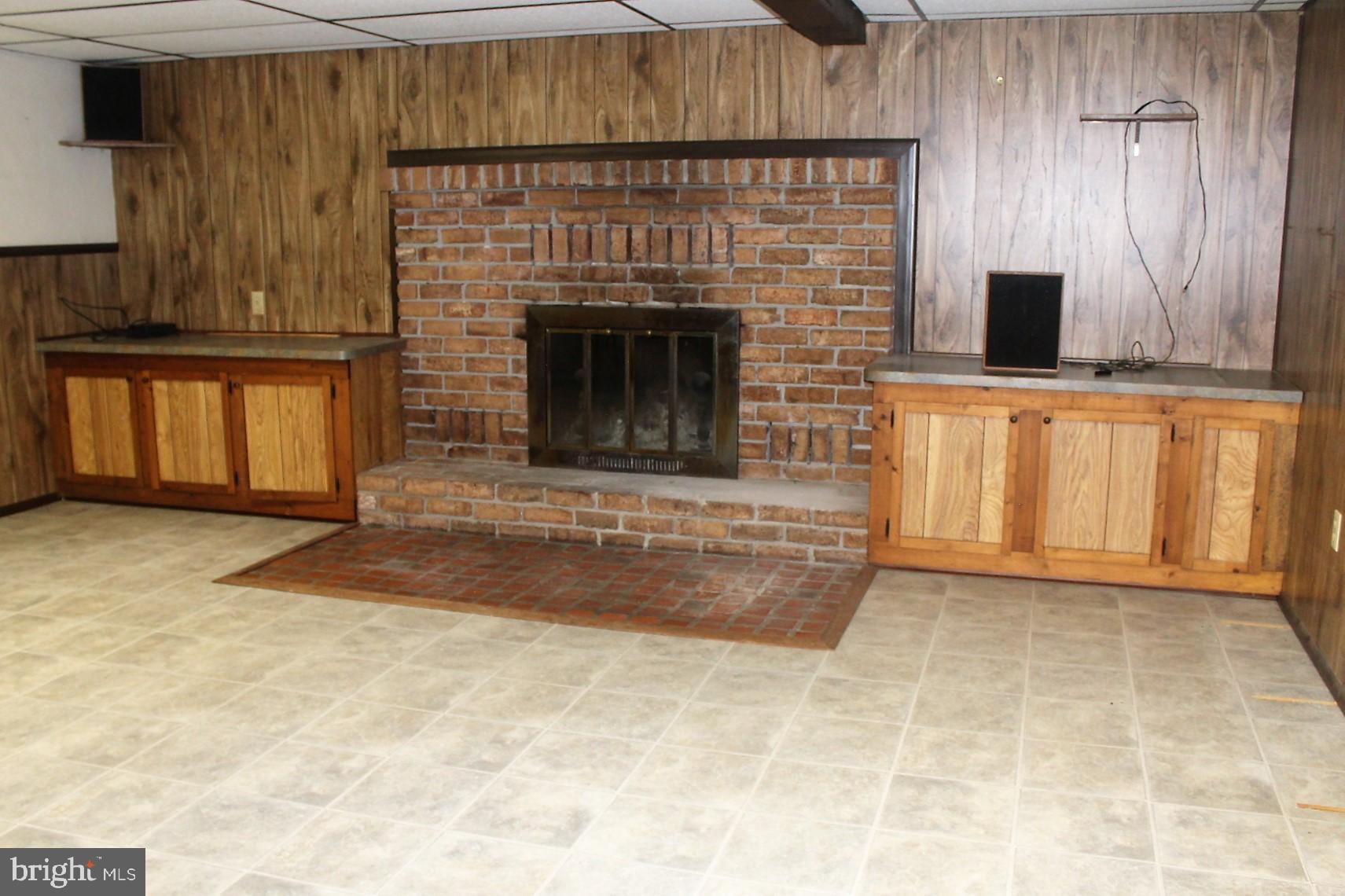 2283 Black Rock Road Hanover, PA 17331 - Photo 17 of 34 KDA