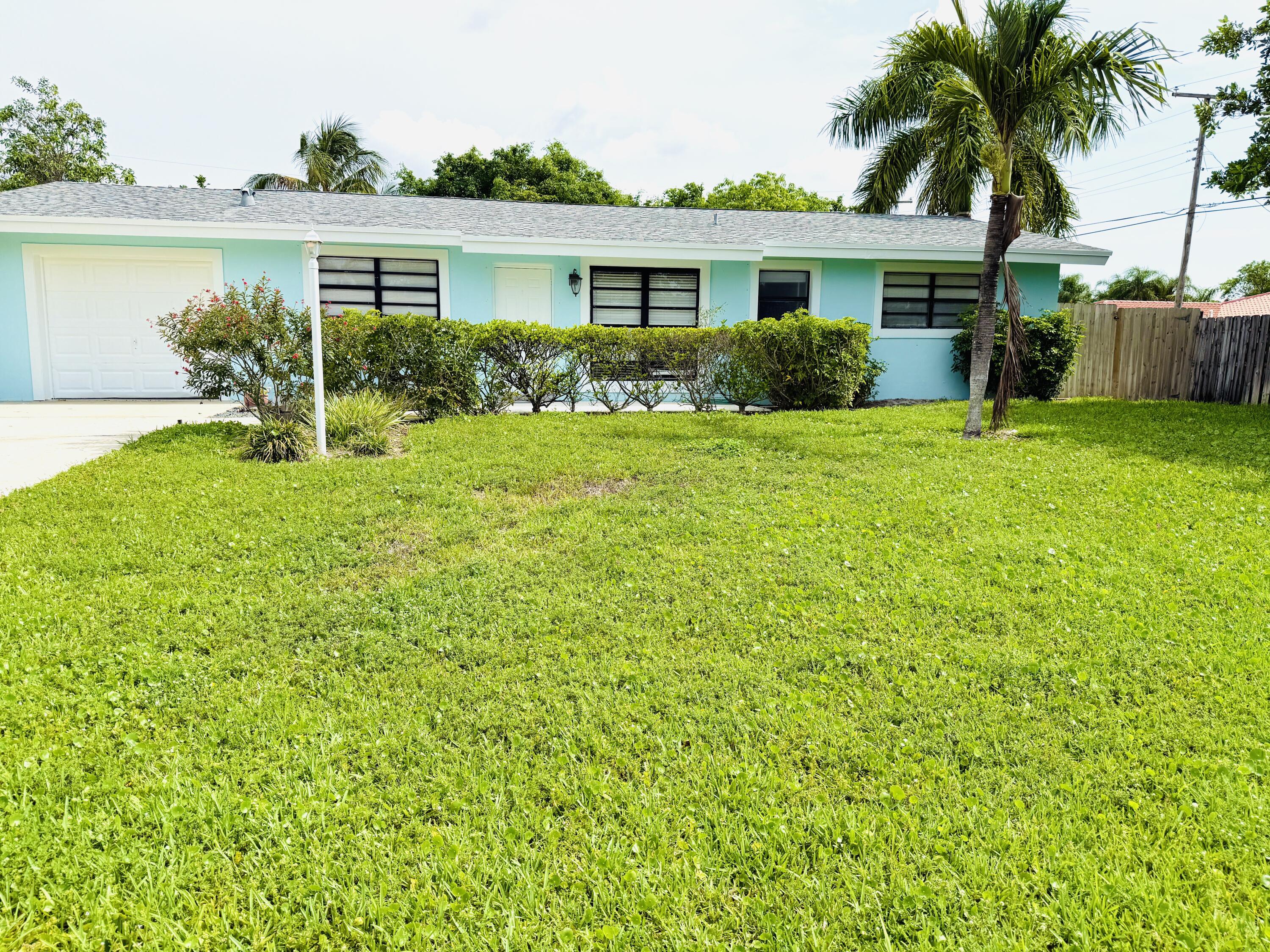 477 Northeast 35th Street Boca Raton, FL 33431 - Photo 1 of 35 Front