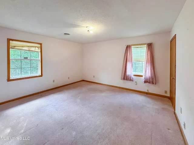 $435,000 | 237 Liles Road, Holly Springs, MS 38635