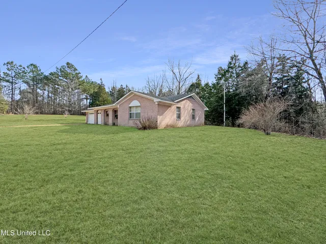 $435,000 | 237 Liles Road, Holly Springs, MS 38635