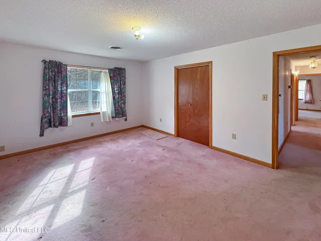 $435,000 | 237 Liles Road, Holly Springs, MS 38635