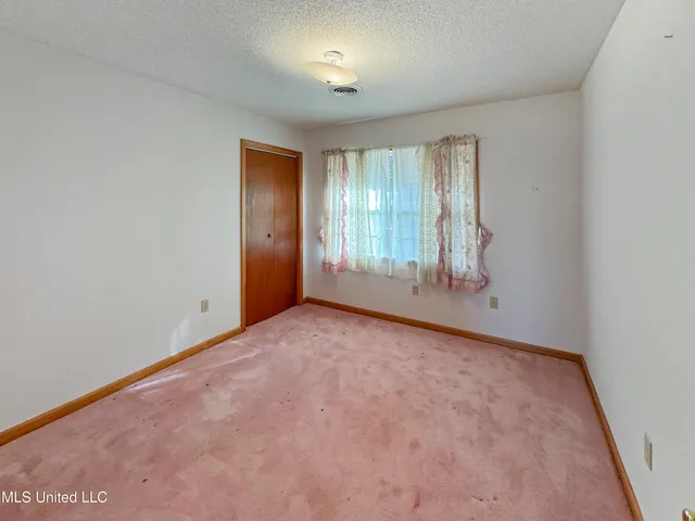 $435,000 | 237 Liles Road, Holly Springs, MS 38635