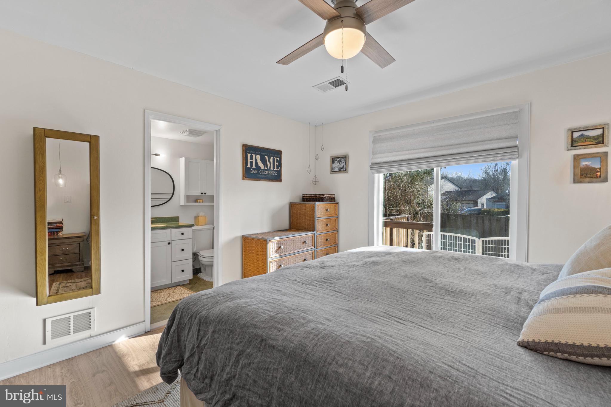 4449 Flintstone Road Alexandria, VA 22306 - Photo 13 of 33 Gallery Image 13