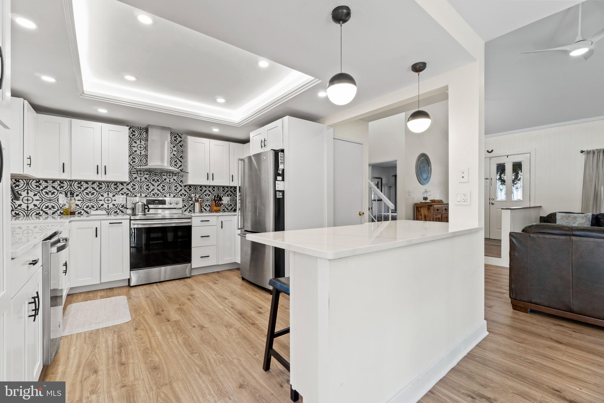 4449 Flintstone Road Alexandria, VA 22306 - Photo 8 of 33 Gallery Image 8
