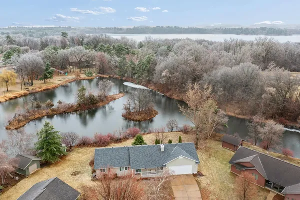 $375,000 | 1528 Shorehaven Court, Menomonie, WI 54751