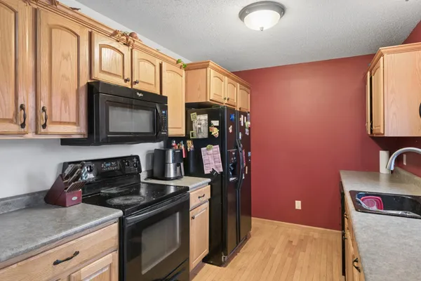 $375,000 | 1528 Shorehaven Court, Menomonie, WI 54751