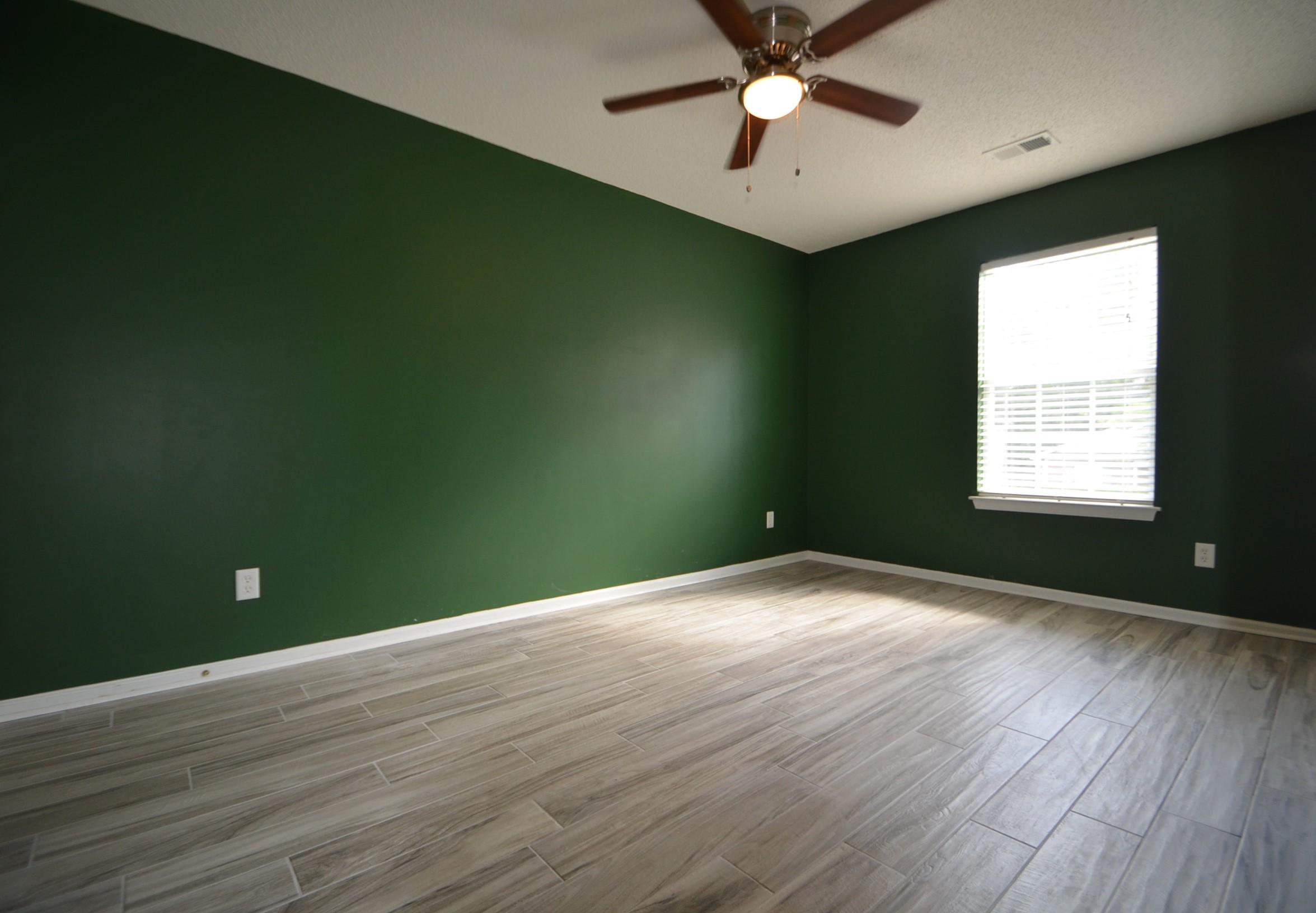 7923 New Ryder Road North Charleston, SC 29406 - Photo 7 of 17 7923 New Ryder master bedroom 1