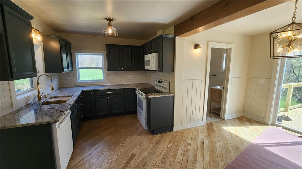176 Duncan Road Harrisville, PA 16038 - Photo 18 of 48 open kitchen dining concept