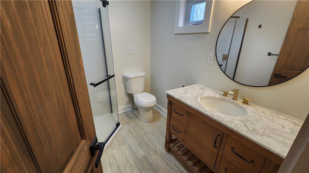 176 Duncan Road Harrisville, PA 16038 - Photo 23 of 48 full bath upstairs