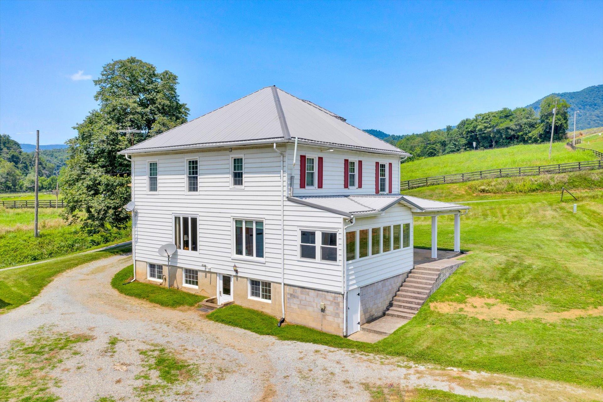 3567 Dillons Mill Road Callaway, VA 24067 - Photo 7 of 37 a view of a house with a yard