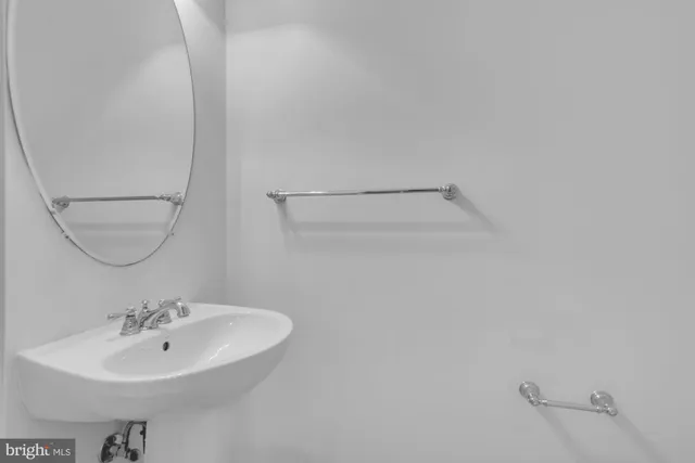 $380,000 | 3510 Carriage Walk Lane, Unit 29C, Laurel, MD 20724