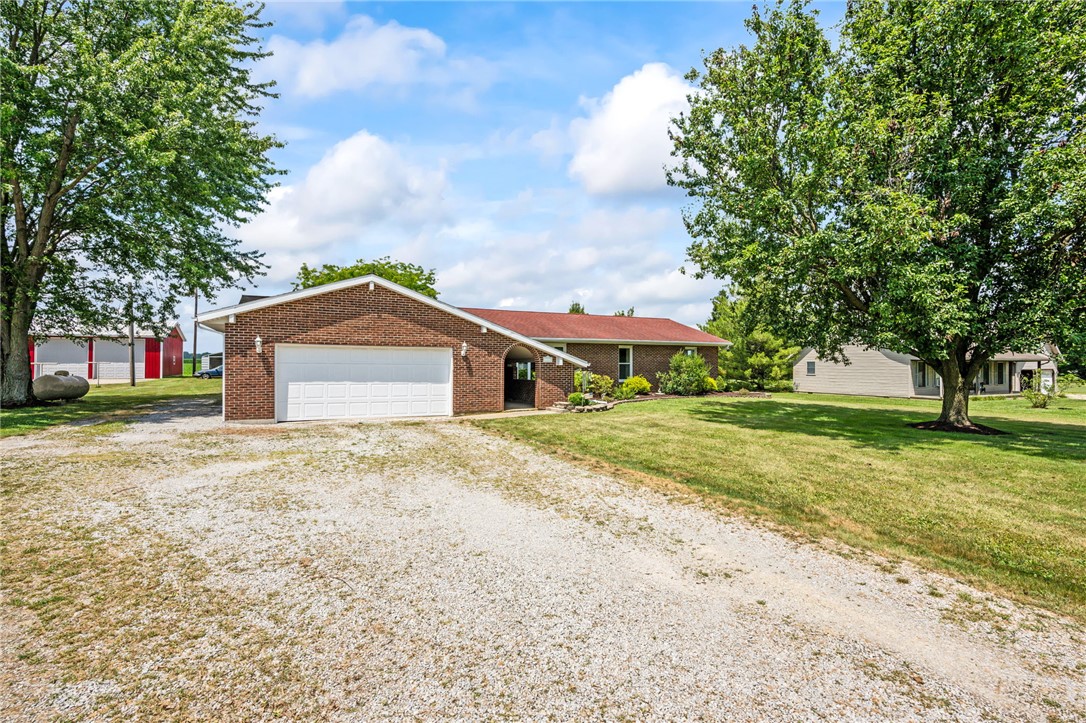 5310 North Rangeline Road Covington, OH 45318 - Photo 2 of 51