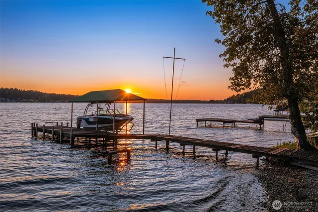 $829,000 | 23-yurt East Lake Sammamish Parkway Northeast, Sammamish, WA 98074