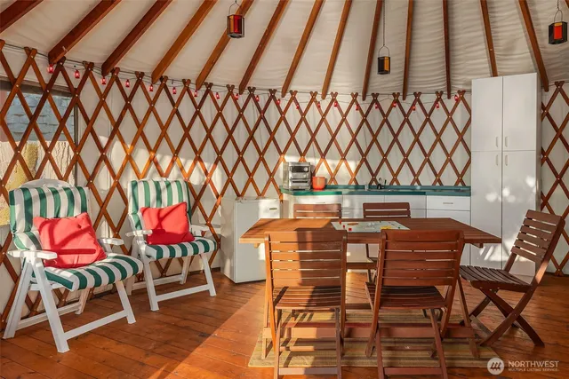 $829,000 | 23-yurt East Lake Sammamish Parkway Northeast, Sammamish, WA 98074