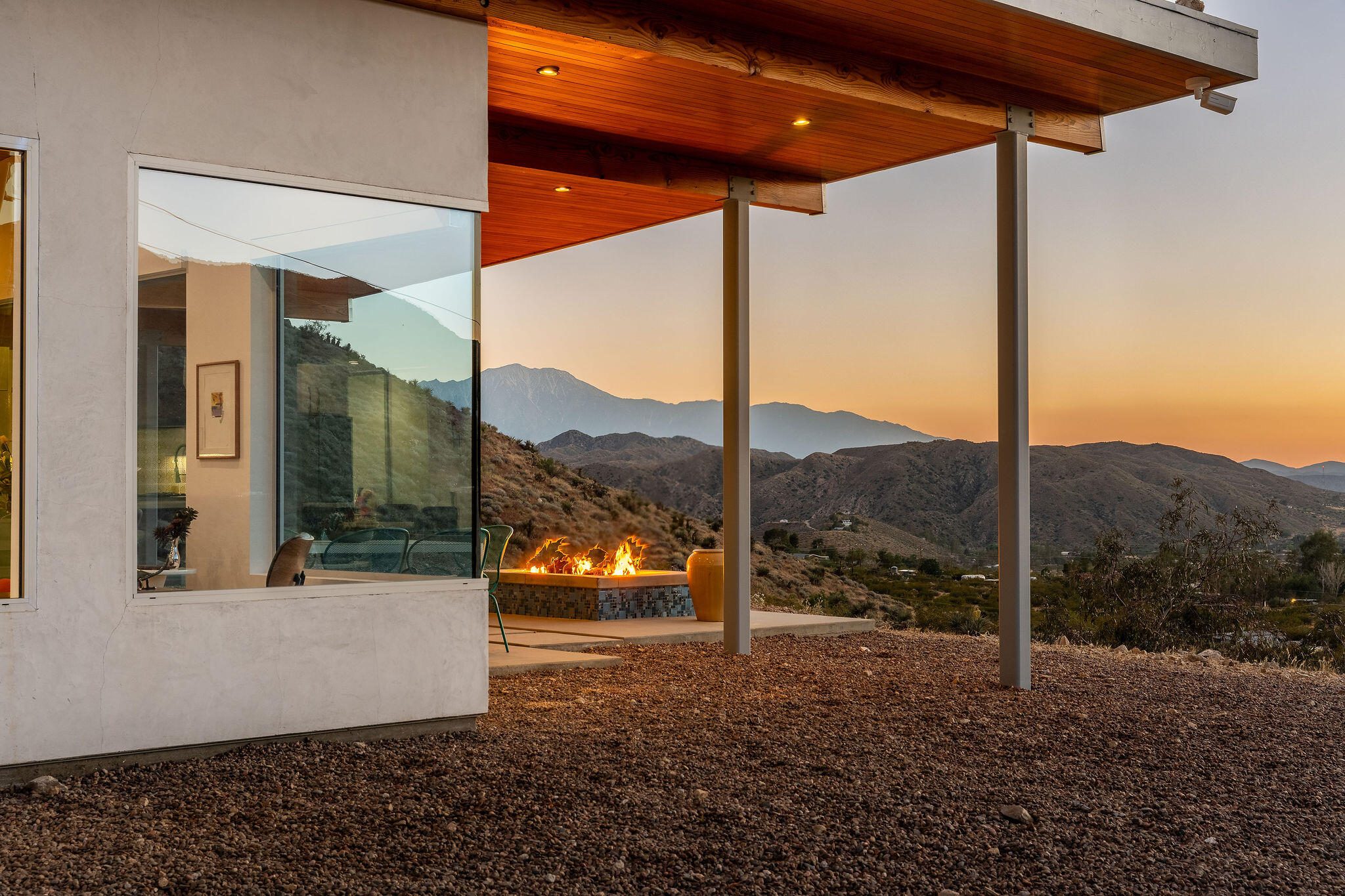 53145 Northridge Road Morongo Valley, CA 92256 - Photo 23 of 48 a view of a couches in the patio