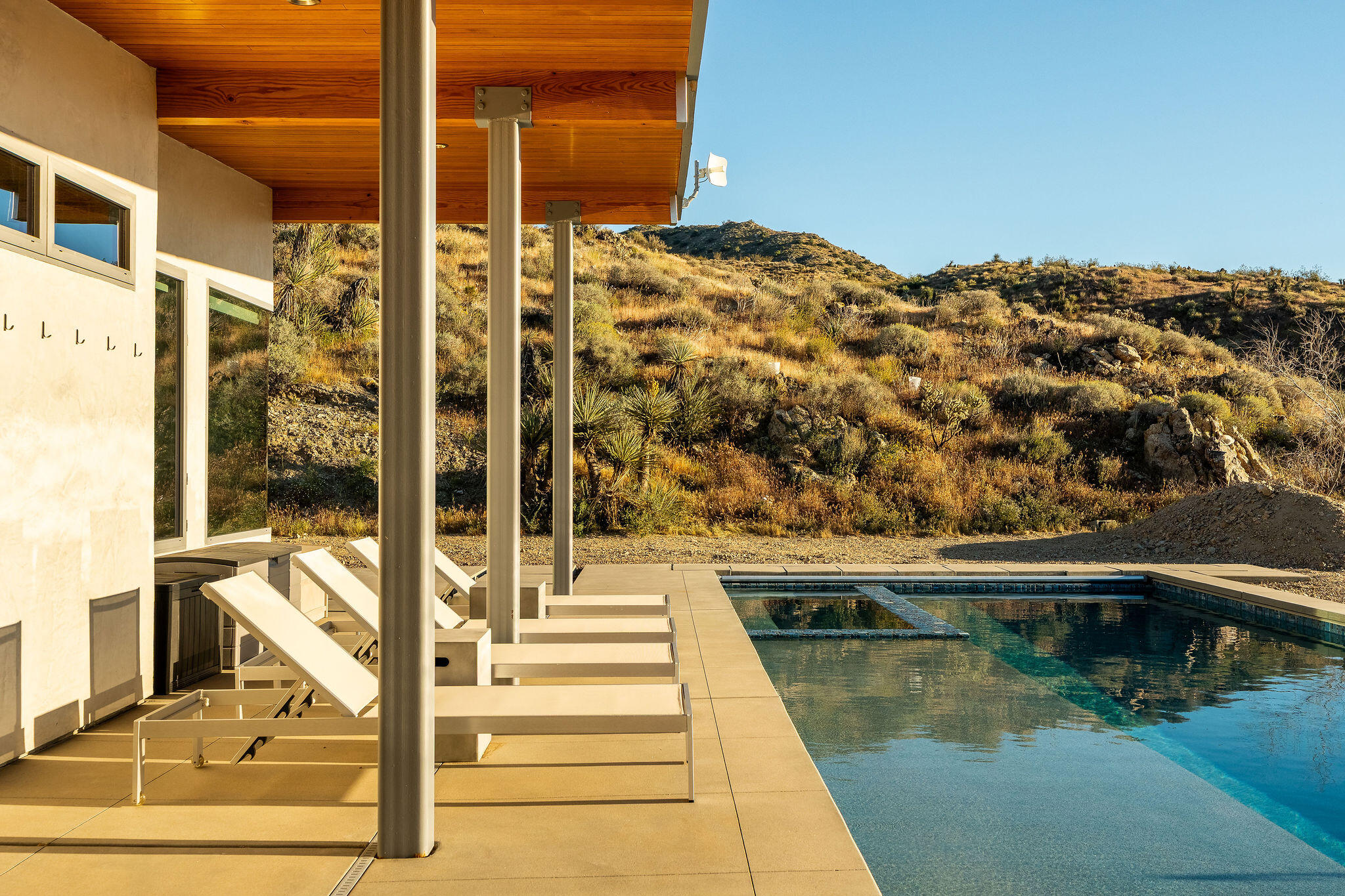 53145 Northridge Road Morongo Valley, CA 92256 - Photo 29 of 48 Pool & Spa