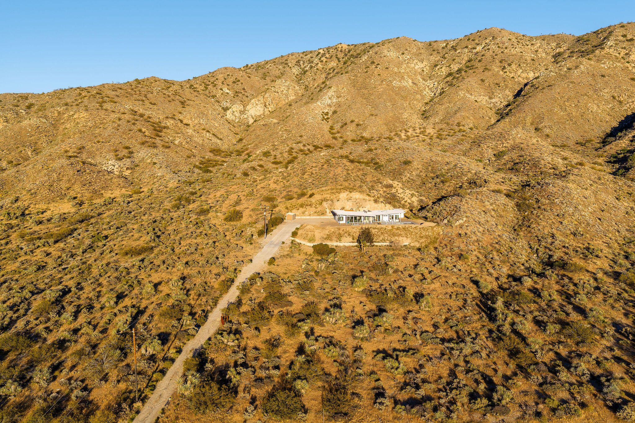 53145 Northridge Road Morongo Valley, CA 92256 - Photo 43 of 48 a view of a large mountain with a mountain in the background