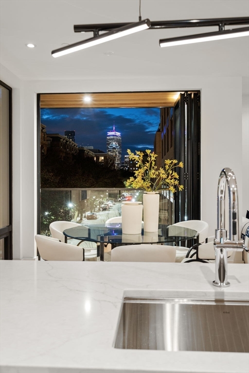 595 Albany Street, Unit 302 Boston, MA 02118 - Photo 10 of 28