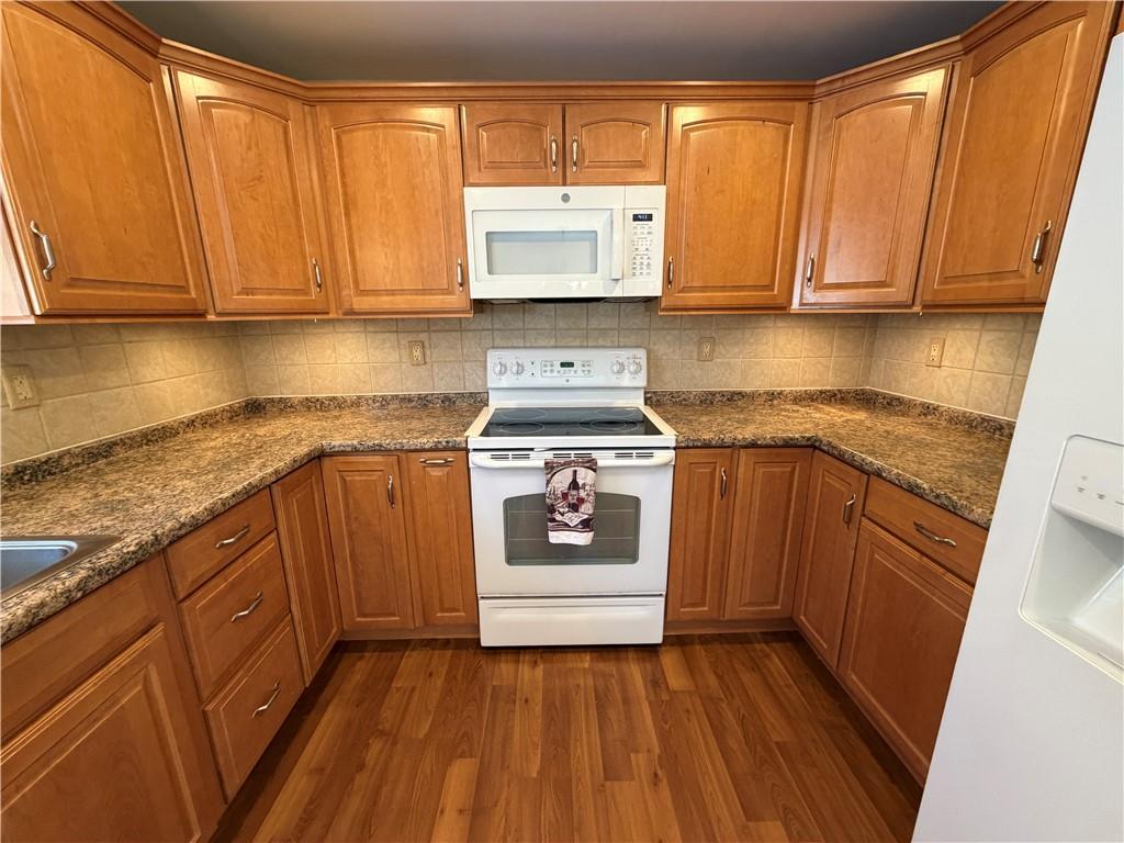 216 Quail Run Road Venetia, PA 15367 - Photo 2 of 28 Gallery Image 2