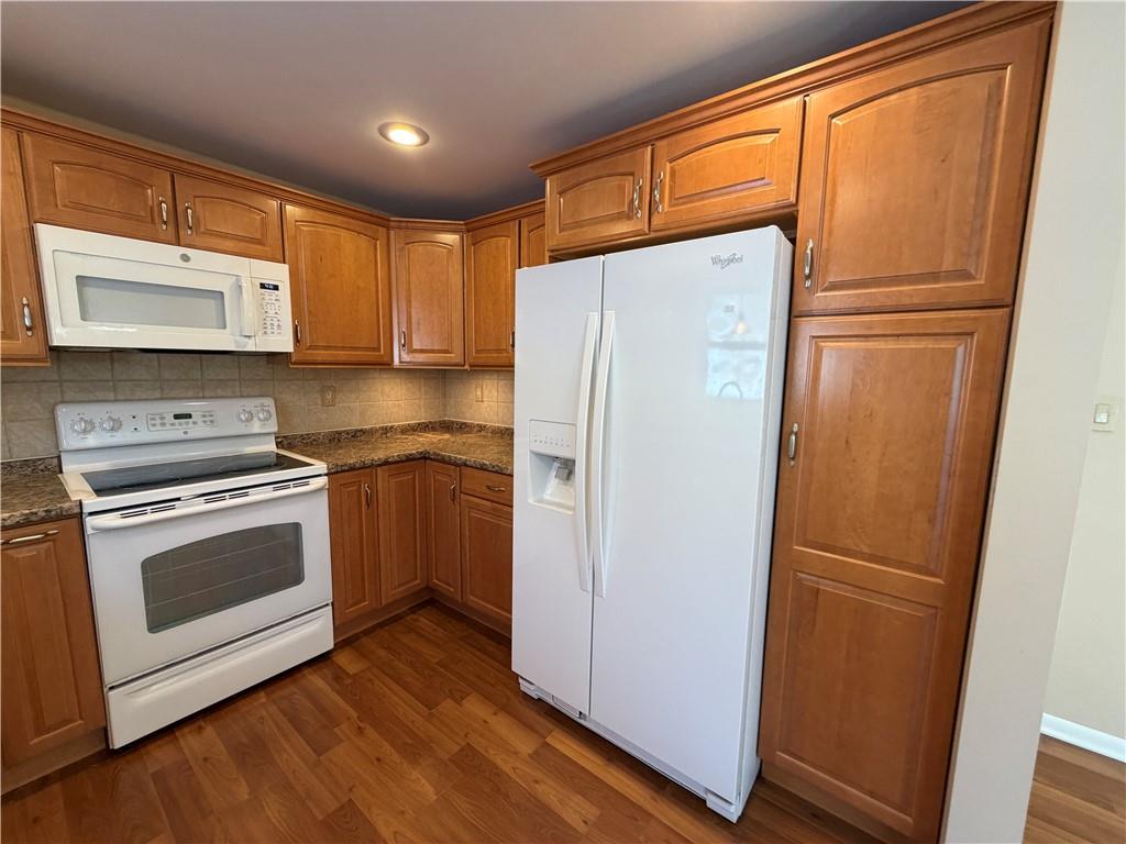 216 Quail Run Road Venetia, PA 15367 - Photo 4 of 28 Gallery Image 4