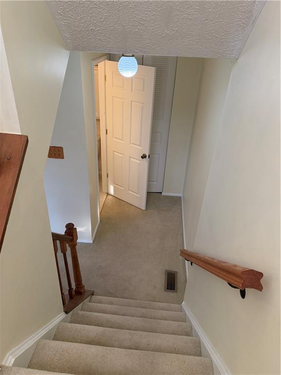 216 Quail Run Road Venetia, PA 15367 - Photo 10 of 28 Gallery Image 10