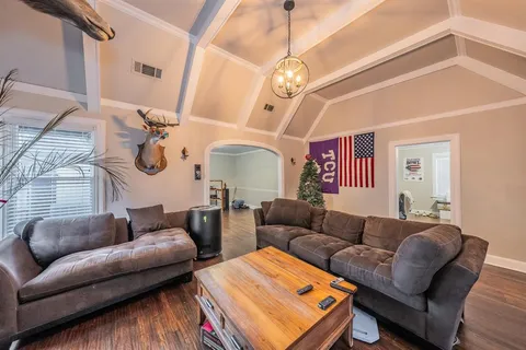 $625,000 | 3257 Greene Avenue, Fort Worth, TX 76109