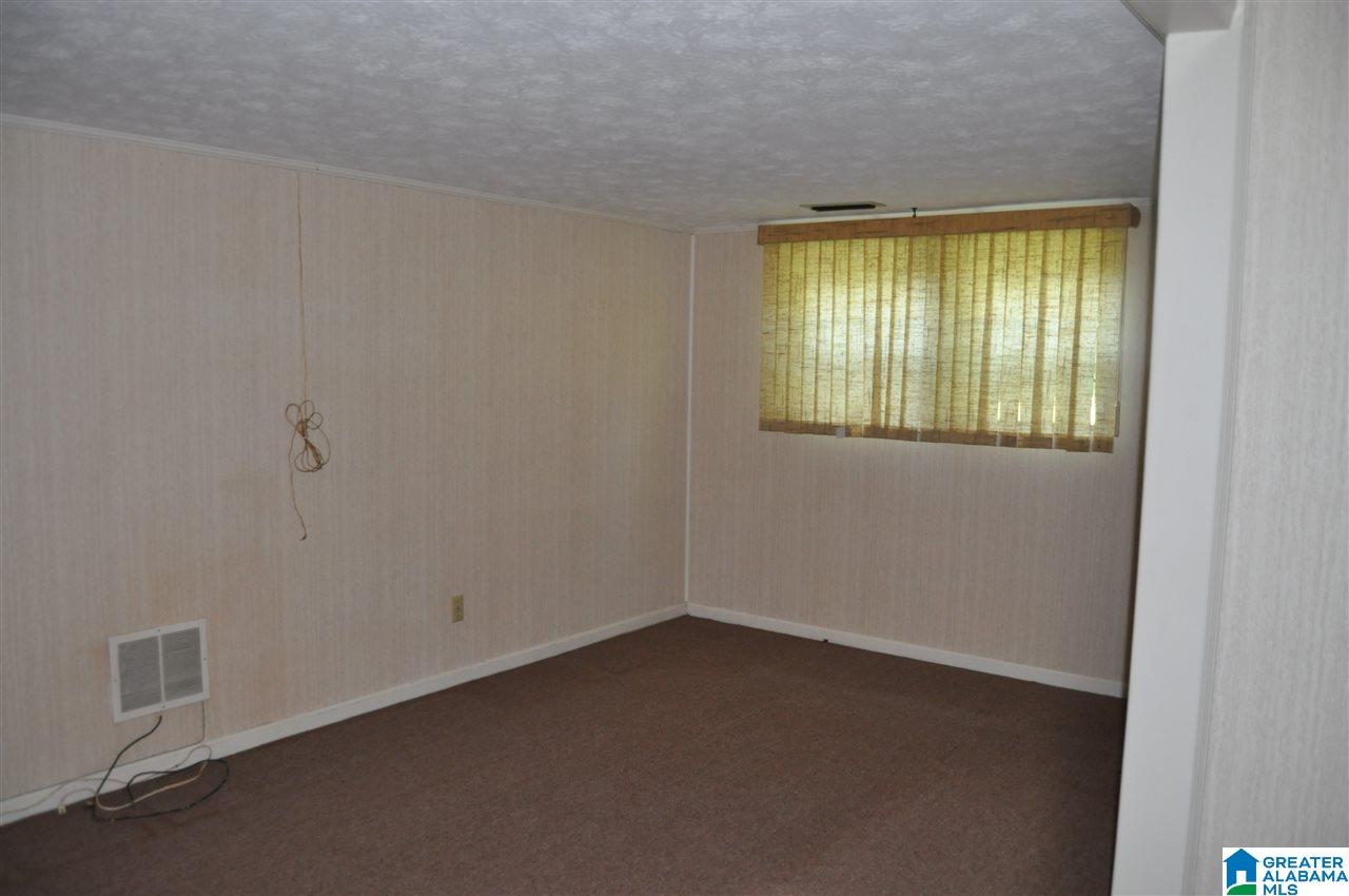 1630 Peaceburg Road Weaver, AL 36277 - Photo 7 of 44