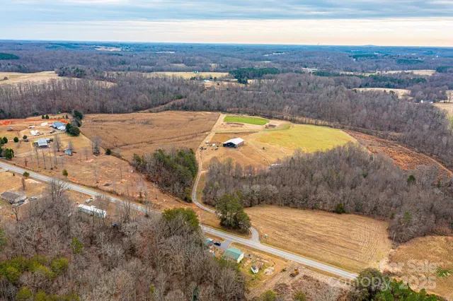 $387,500 | 508 Abbeydale Road, Harmony, NC 28634