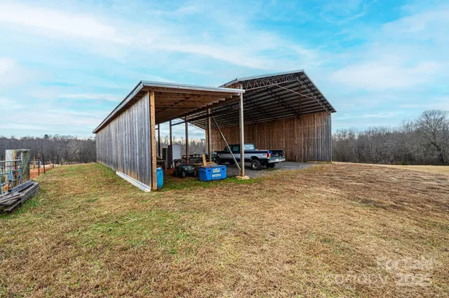 $387,500 | 508 Abbeydale Road, Harmony, NC 28634