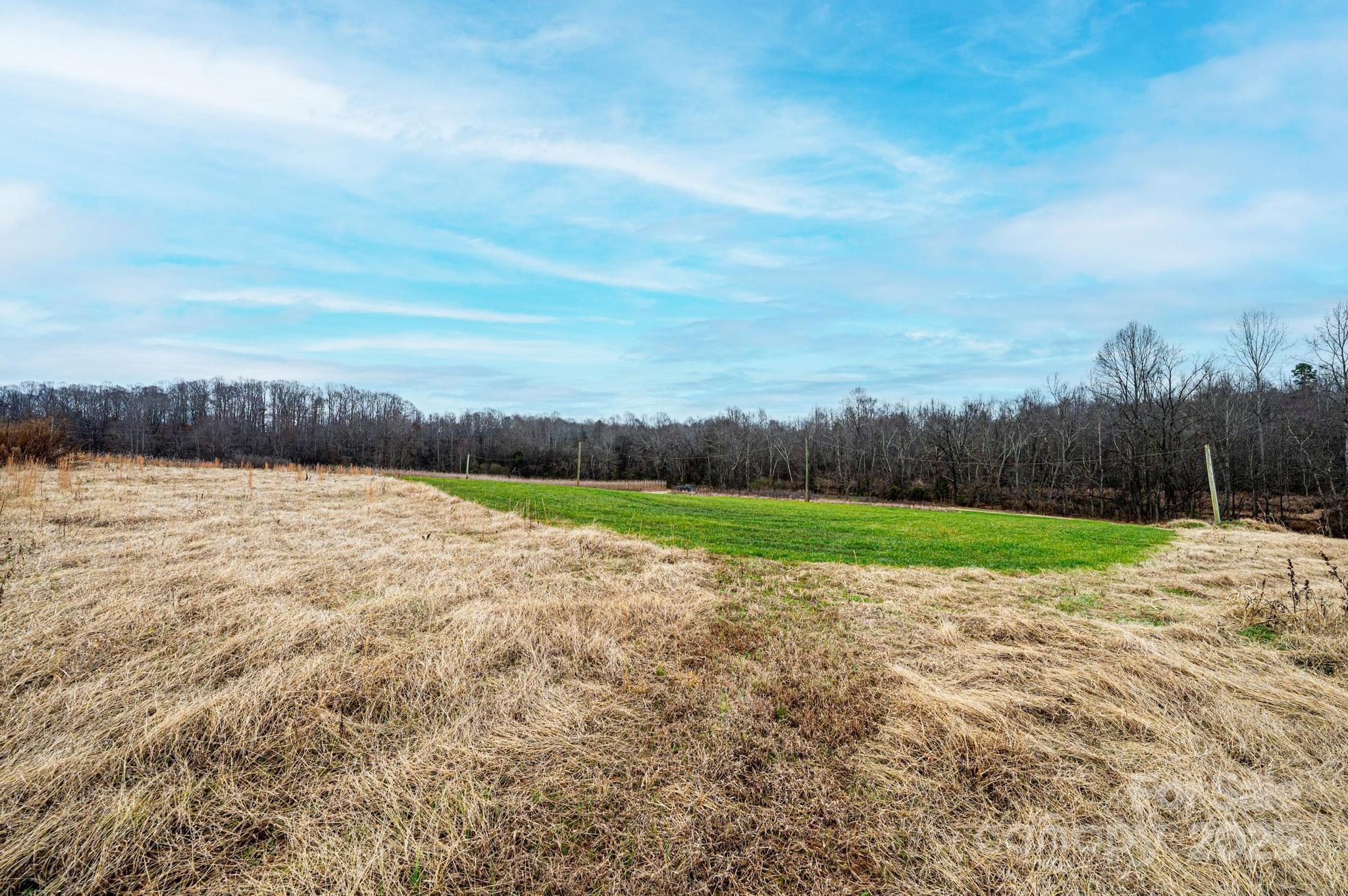 508 Abbeydale Road Harmony, NC 28634 - Photo 6 of 25
