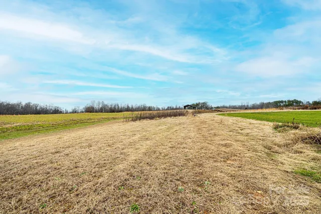 $387,500 | 508 Abbeydale Road, Harmony, NC 28634