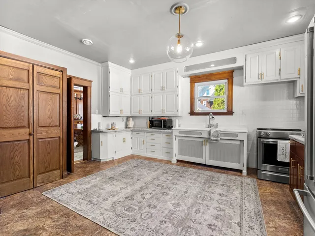 $339,000 | 2409 Washington Street, Two Rivers, WI 54241