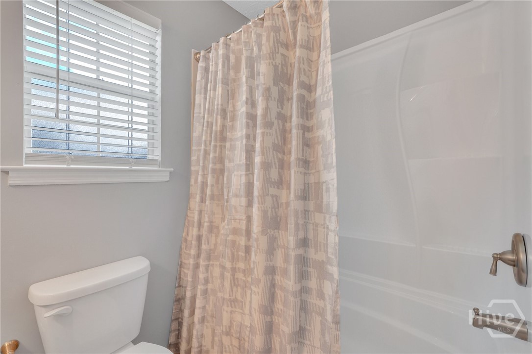 11 Ropemaker (furnished) Court Savannah, GA 31410 - Photo 26 of 37