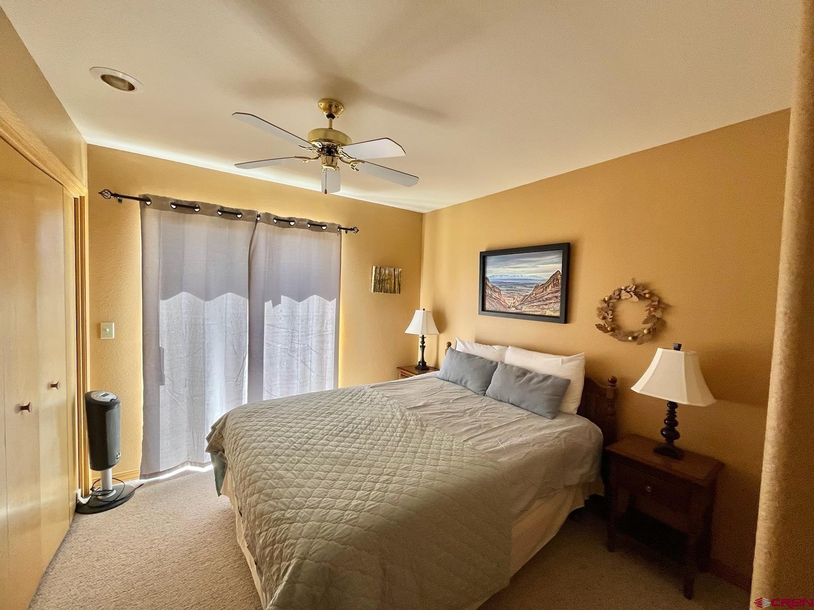 75160 Q72 Road Montrose, CO 81401 - Photo 4 of 33 a bedroom with a bed and a table