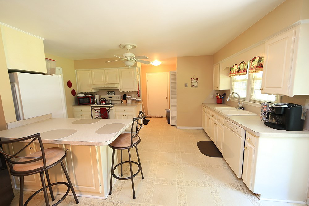 420 Roxanne Drive Raleigh, NC 27603 - Photo 6 of 24 Photo 6