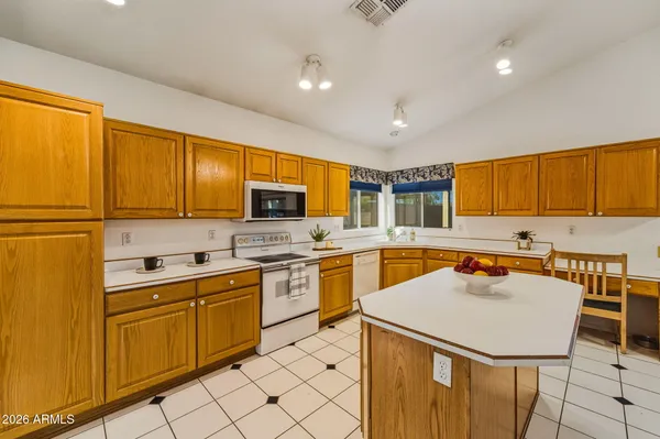 $699,000 | 16840 South 36th Place, Phoenix, AZ 85048